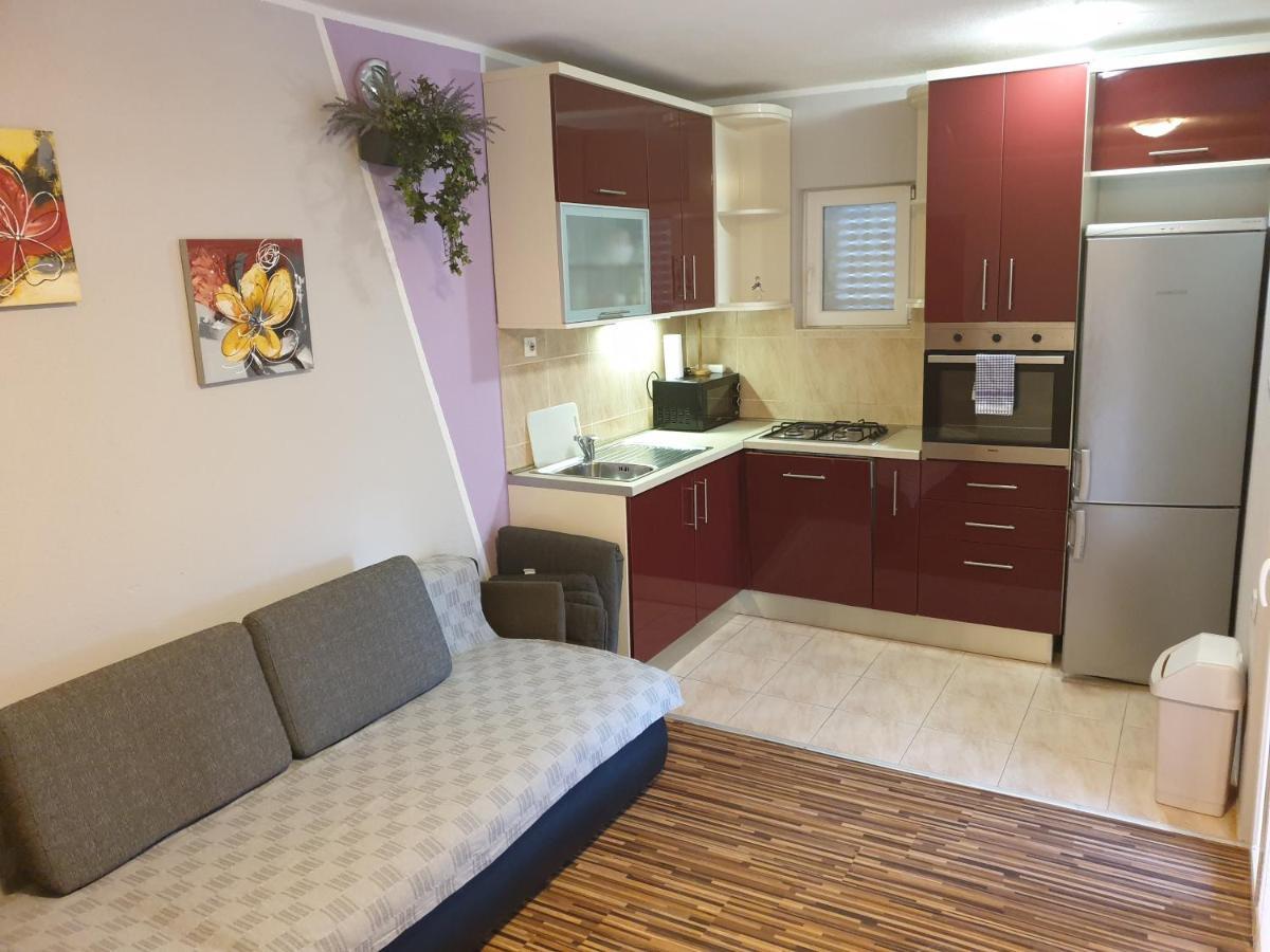 Apartments Mima Kaštela Εξωτερικό φωτογραφία