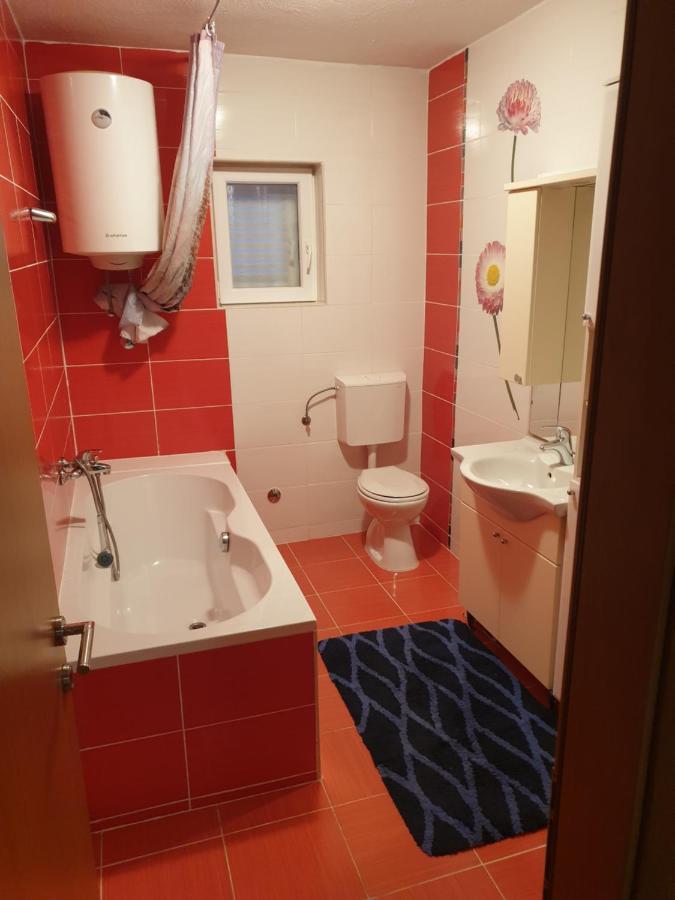 Apartments Mima Kaštela Εξωτερικό φωτογραφία