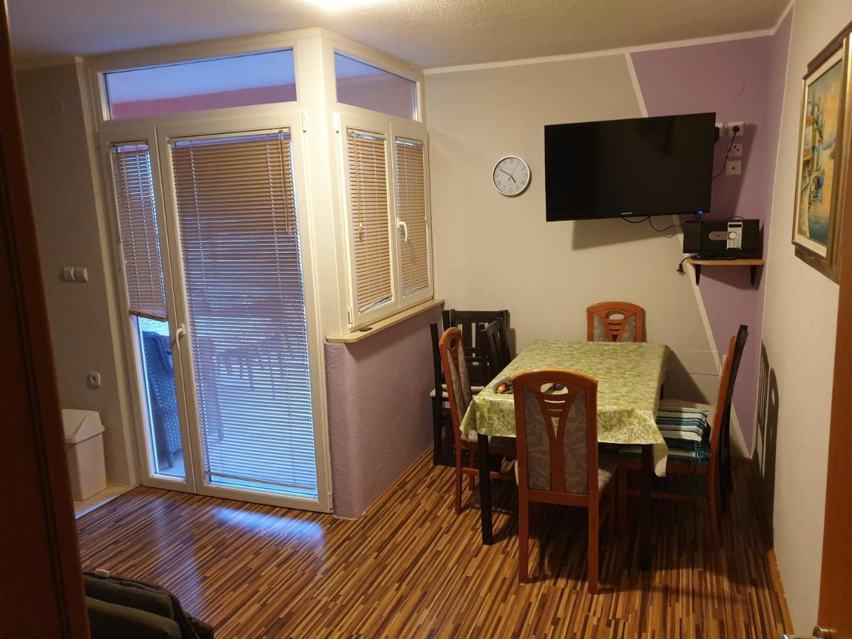 Apartments Mima Kaštela Εξωτερικό φωτογραφία
